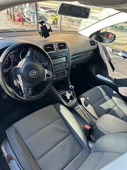 Volkswagen Golf VI 10 of 11