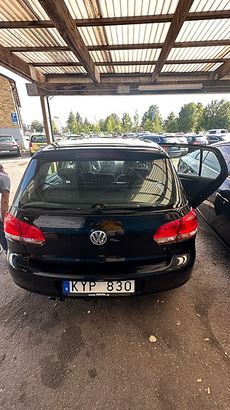 Volkswagen Golf VI 6 of 11