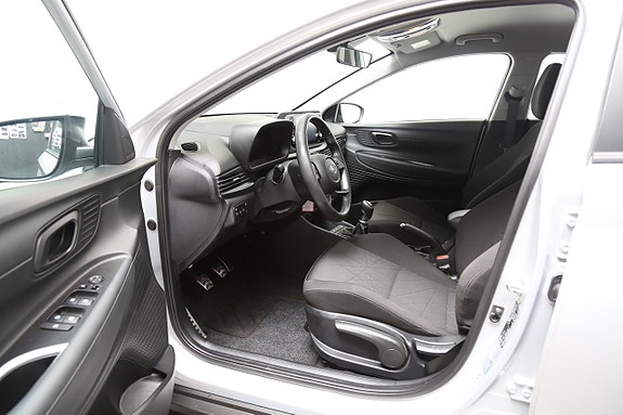 Hyundai Bayon 8 of 22