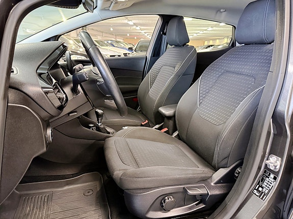 Ford Fiesta 9 of 20