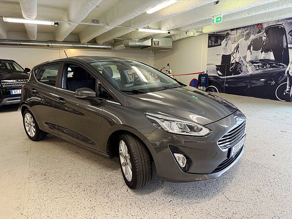 Ford Fiesta 2 of 20