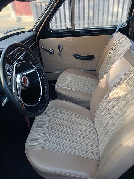 Volvo PV 3 of 8