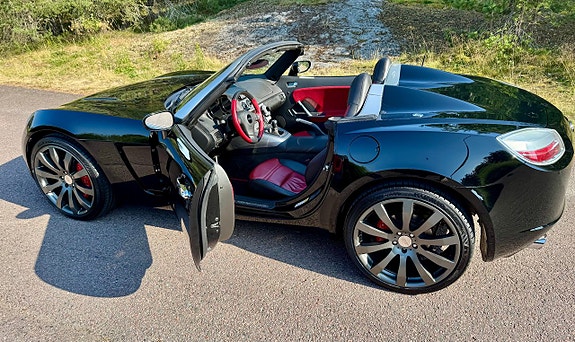 Opel GT 2 of 9