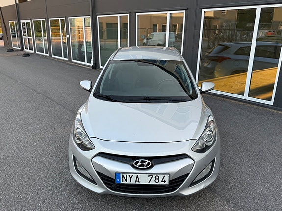 Hyundai i30 13 of 30
