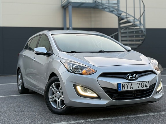 Hyundai i30 5 of 30