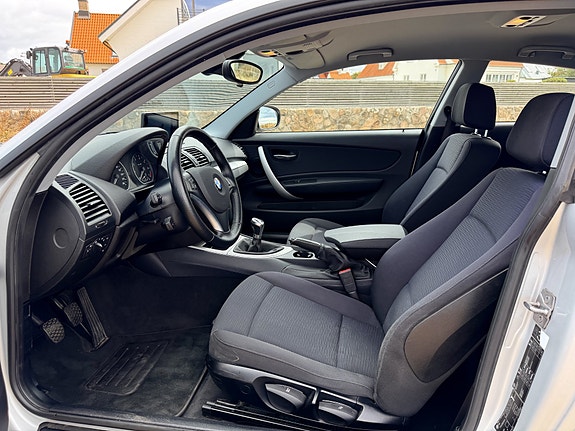 BMW 116i 6 of 6