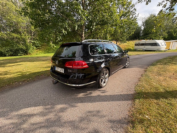 Volkswagen Passat 4 of 6