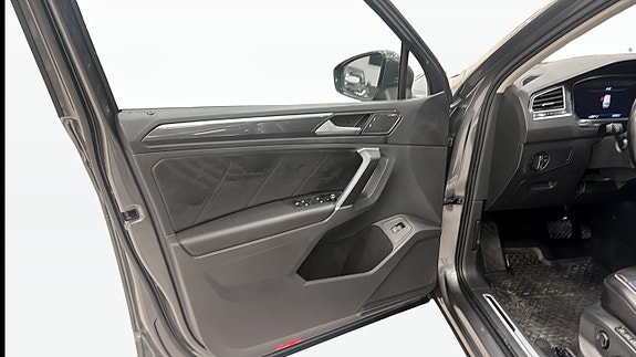 Volkswagen Tiguan 11 of 18