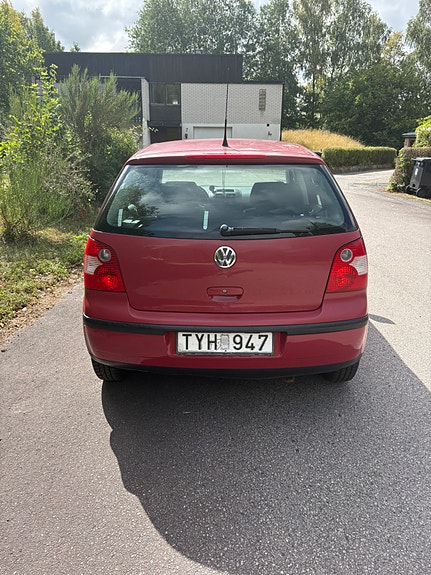 Volkswagen Polo 3 of 6