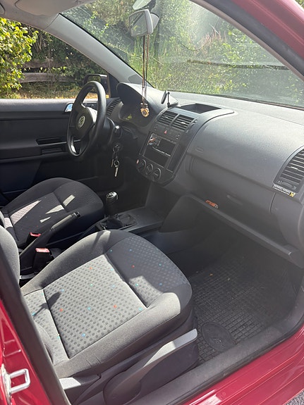 Volkswagen Polo 5 of 6