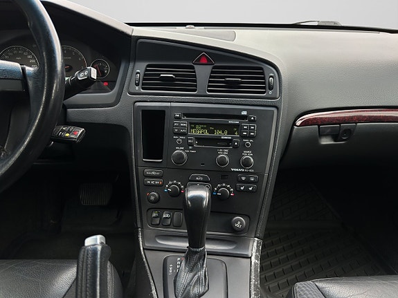 Volvo V70 15 of 21