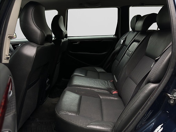 Volvo V70 19 of 21
