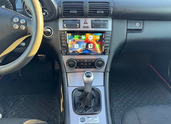 Mercedes-Benz C180 9 of 10