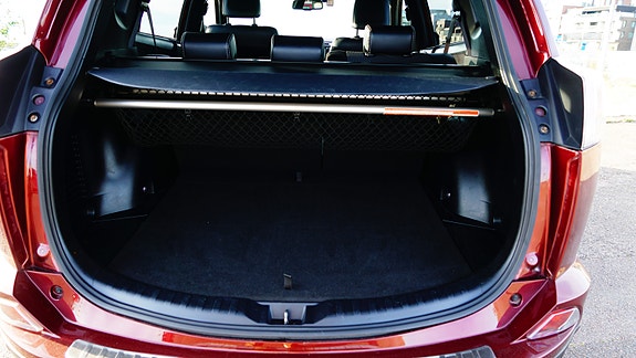 Toyota RAV4 3 of 13