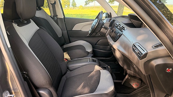 Citroen Grand C4 Picasso 10 of 19