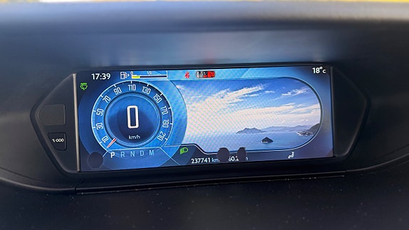 Citroen Grand C4 Picasso 17 of 19