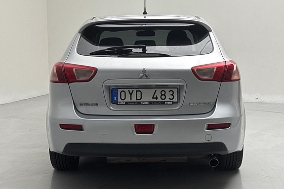 Mitsubishi Lancer 5 of 8