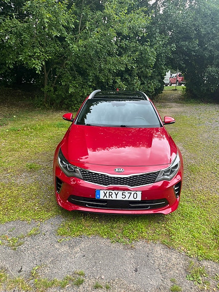 Kia Optima 2 of 6