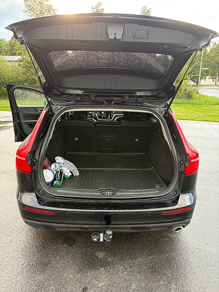 Volvo V60 16 of 17