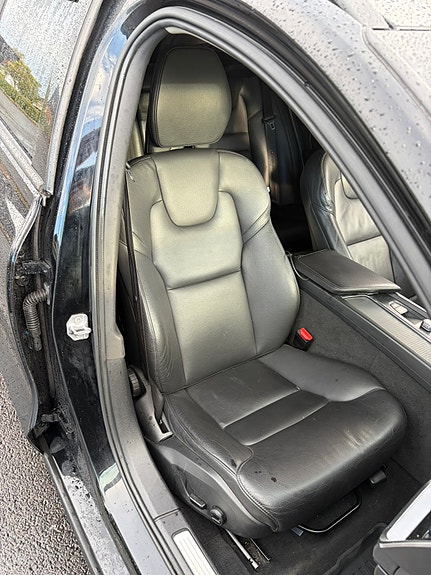 Volvo V60 9 of 17