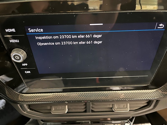 Volkswagen T-Cross 11 of 18