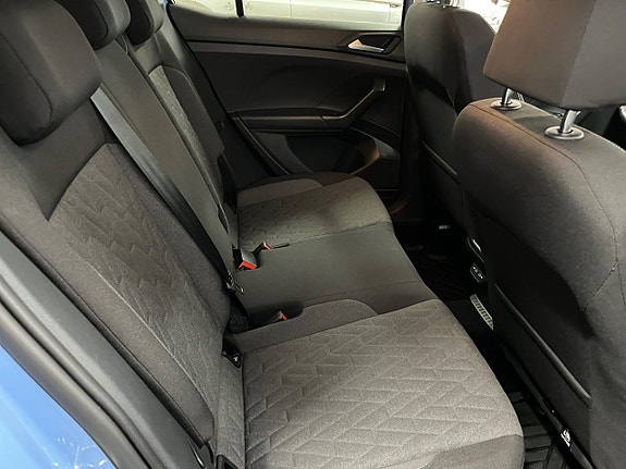 Volkswagen T-Cross 17 of 18