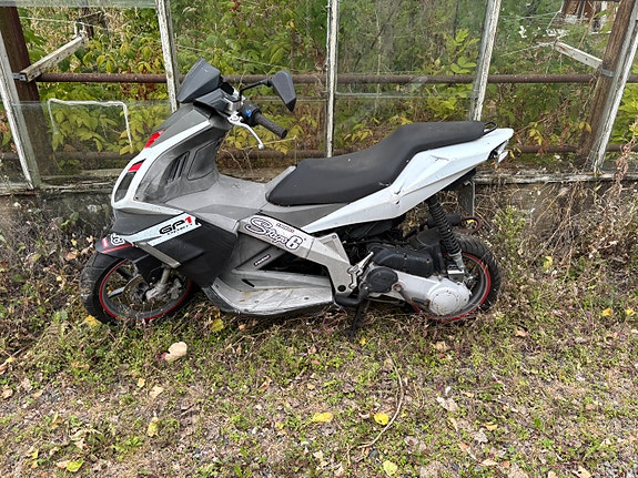 Derbi GP1 4 of 4