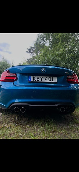 BMW M2 2 of 6