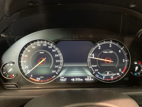 BMW 320 12 of 17