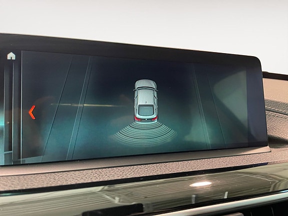 BMW 320 14 of 17