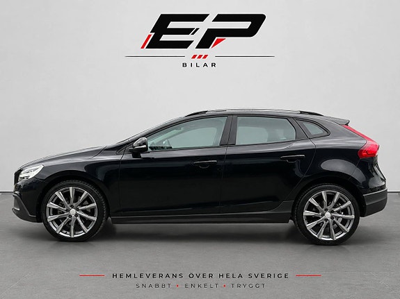 Volvo V40 Cross Country 4 of 23