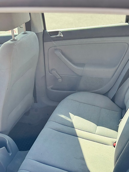 Volkswagen Golf V 4 of 5