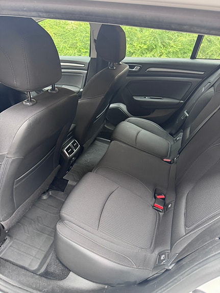 Renault Megane IV 12 of 17