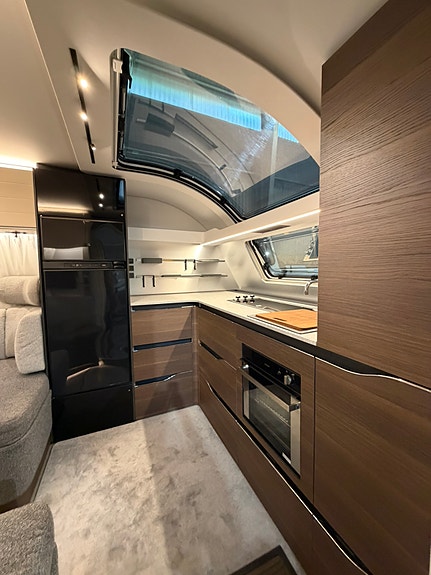 Adria Alpina 753hk 4 of 11