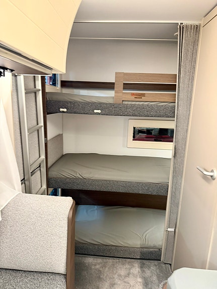 Adria Alpina 753hk 9 of 11