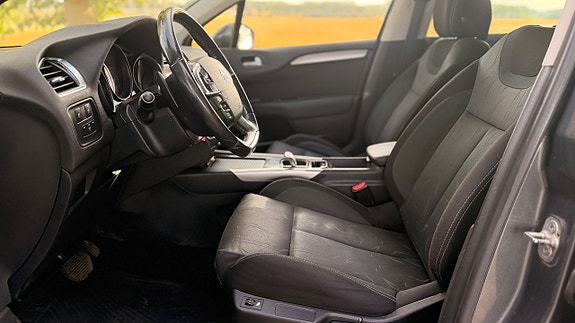 Citroen C4 10 of 16