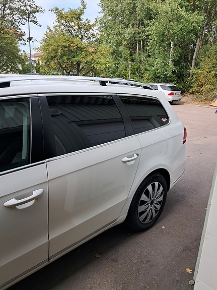 Volkswagen Passat 4 of 9