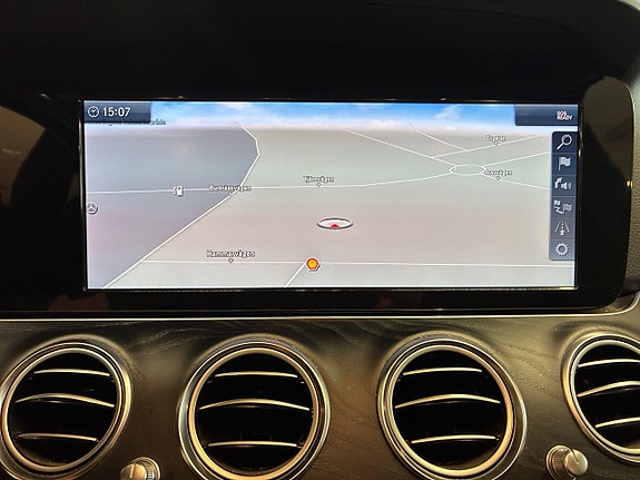 Mercedes-Benz E220 d 11 of 18