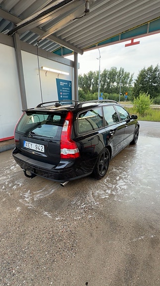 Volvo V50 4 of 9