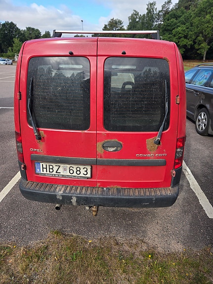 Opel Combo 2 of 12