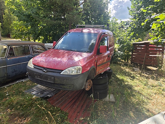 Opel Combo 7 of 12