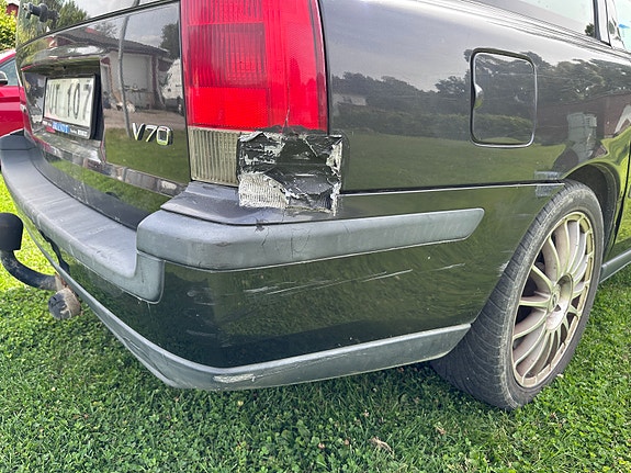 Volvo V70 9 of 13