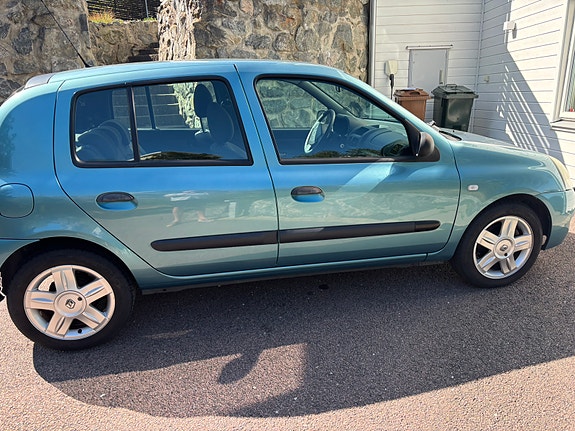 Renault Clio 4 of 5