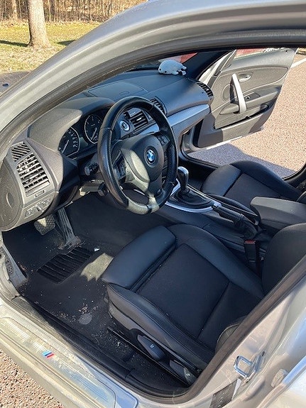 BMW 120d 4 of 7