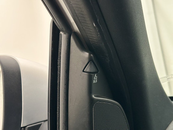 Volvo XC60 9 of 30