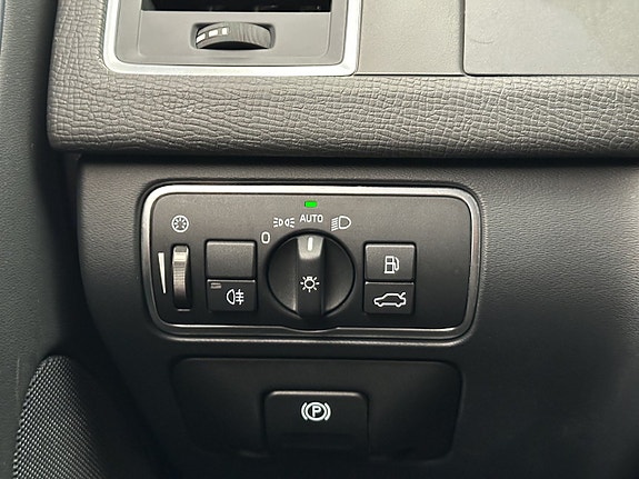 Volvo XC60 29 of 30