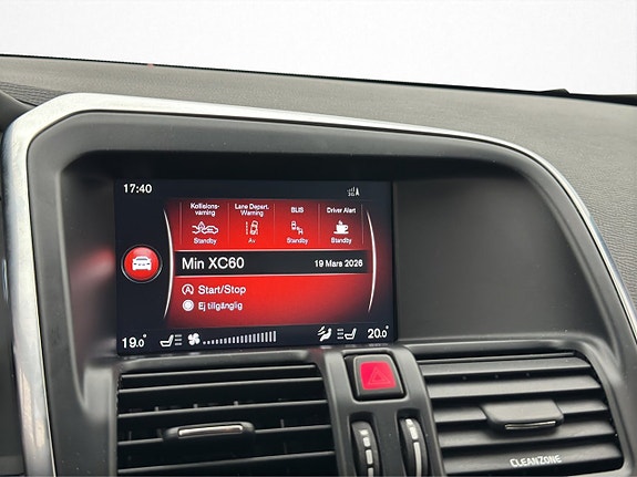 Volvo XC60 19 of 30