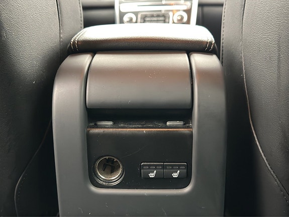 Volvo XC60 25 of 30