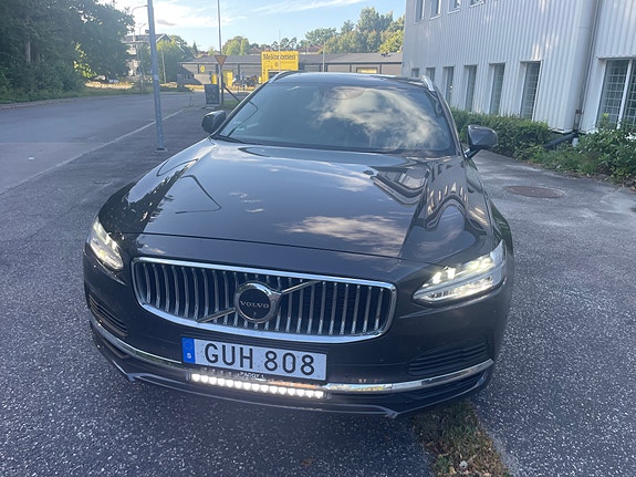 Volvo V90 25 of 29