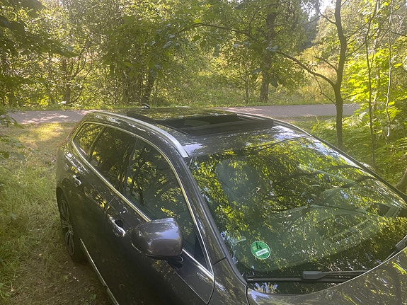 Volvo V90 4 of 29